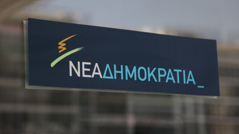 ΝΔ: «Παρασκευόπουλος κατά… Παρασκευόπουλου»