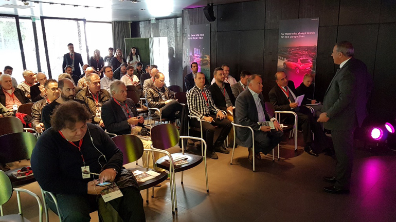 Πολύς κόσμος στην παρουσίαση του νέου KIA Stonic