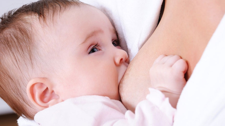 Τα 10 βήματα για τον επιτυχή θηλασμό