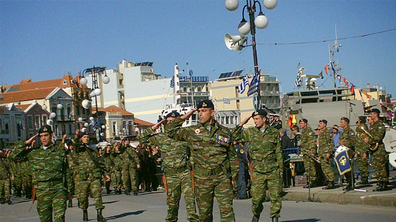 Μυτιλήνη: Κανένας δημοτικός σύμβουλος στην αυριανή παρέλαση λόγω του μεταναστευτικού