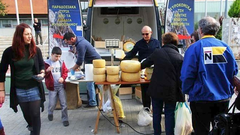 «Όχι» των κινημάτων «Χωρίς Μεσάζοντες» στην εμπλοκή των Δήμων για την οργάνωση των αγορών τους