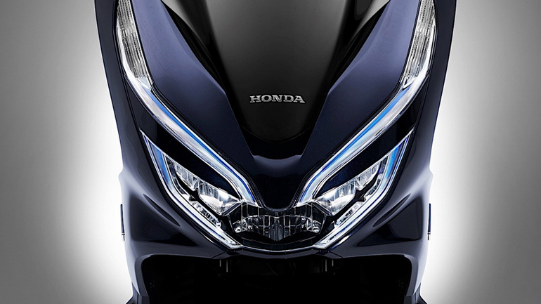 Honda PCX: Ένα υβριδικό και ένα ηλεκτρικό