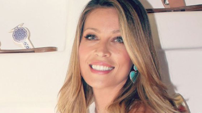 Μαριέττα Χρουσαλά: Για ιππασία με τα παιδιά της ένα μήνα πριν γεννήσει το 3ο της παιδί!