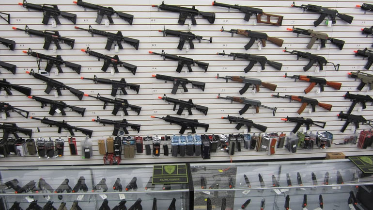 ΗΠΑ: Πέντε στερεότυπα για τα όπλα στην Αμερική