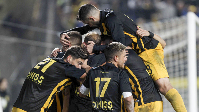 Νίκη για τον Άρη στο φιλικό με τη Μπόκα – Αποθεώθηκαν Γκάλης και Γιαννάκης