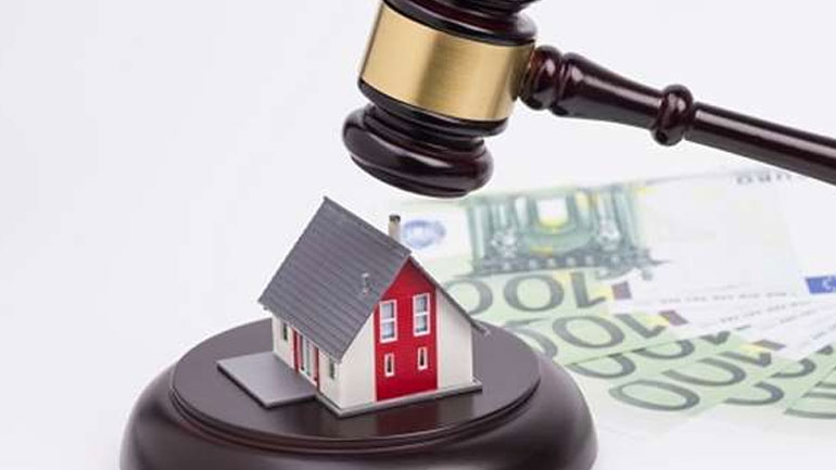 Αυτεπάγγελτη δίωξη σε όσους διακόπτουν πλειστηριασμούς