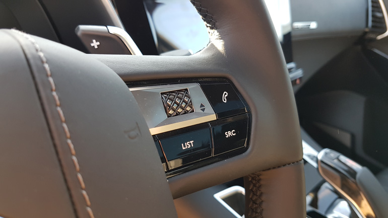 Ακόμα και η αφή στους διακόπτες είναι ξεχωριστή