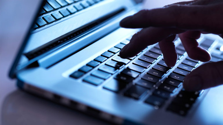 Βόλος: Έπεσε θύμα απάτης με ψεύτικη αγγελία στο διαδίκτυο