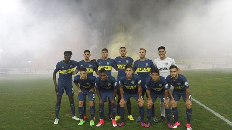 Δέχθηκε επίθεση με πέτρες το πούλμαν της Μπόκα Τζούνιορς!