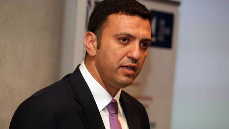 Τετ α τετ Κικίλια με τον πρόεδρο της στρατιωτικής επιτροπής της Ε.Ε.