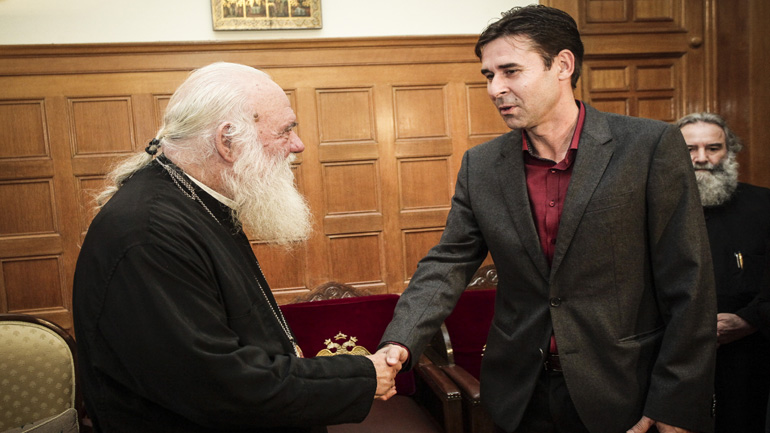 Συνάντηση Ιερώνυμου με τον παλαίμαχο ποδοσφαιριστή Β. Τσιάρτα