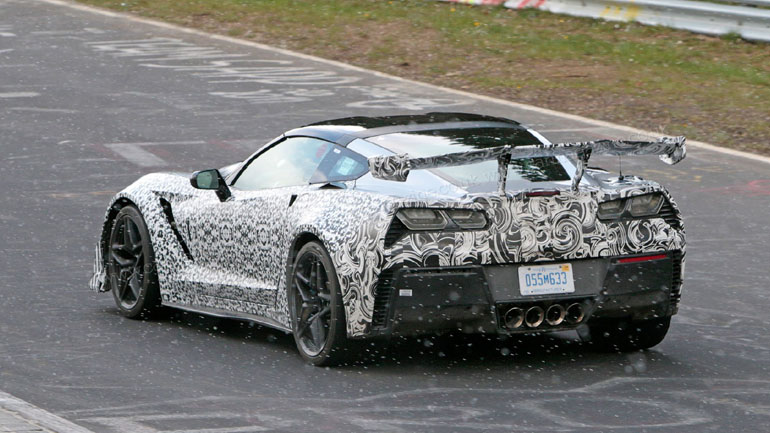 Βρυχάται η Corvette ZR1 των 750 ίππων