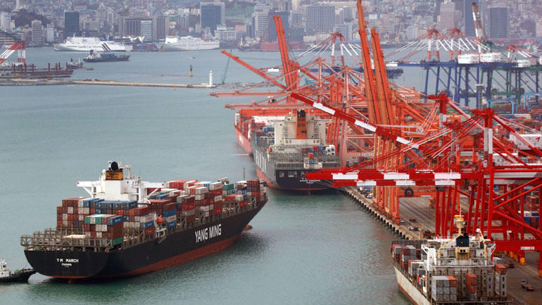 Ν. Κορέα: Η οικονομική ανάπτυξη θα έρθει από τις εξαγωγές