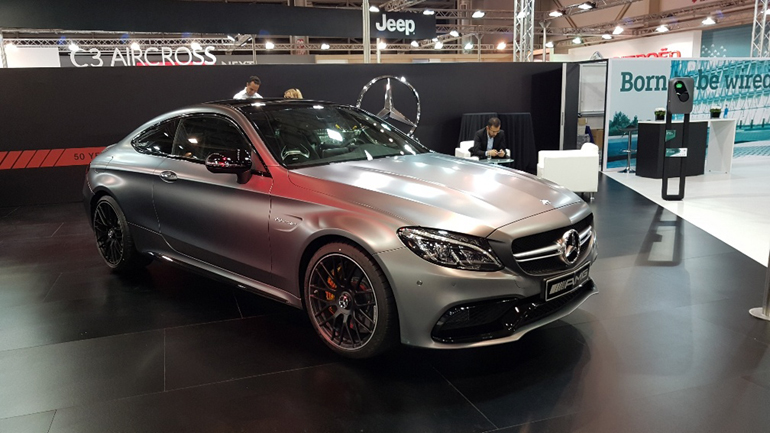 Είναι πολλά τα... άλογα!