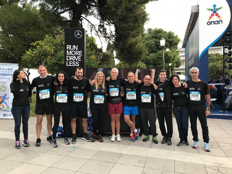 Τρέχουν... πολύ στην Mercedes