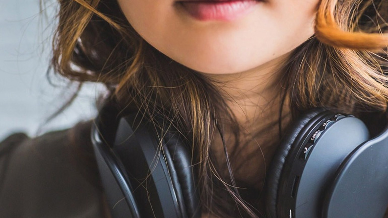 Γιατί μερικά τραγούδια κολλάνε στο μυαλό μας;