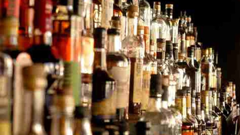 Εκλάπησαν δεκάδες μπουκάλια με πανάκριβο ουίσκι από κάβα στο Πάρισι – 100.000 ευρώ! στοίχιζε ένα από αυτά Εκλάπησαν δεκάδες μπουκάλια με πανάκριβο ουίσκι από κάβα στο Πάρισι – 100.000 ευρώ! στοίχιζε ένα από αυτά