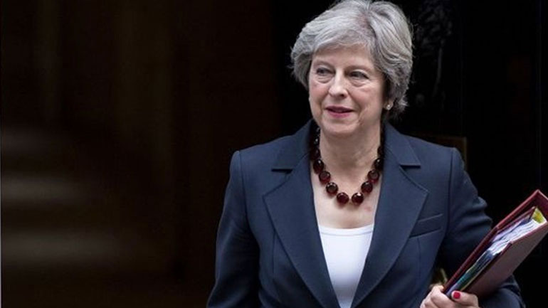 Βρετανία: Η Μέι δεσμεύεται να προστατέψει την Ευρώπη από τις απειλές που εγείρει η Ρωσία