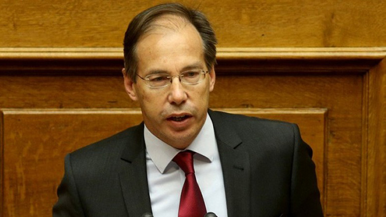 Γιώργος Μαυρωτάς: «Κοινωνικό μέρισμα από το κοινωνικό γκρέμισμα της μεσαίας τάξης»