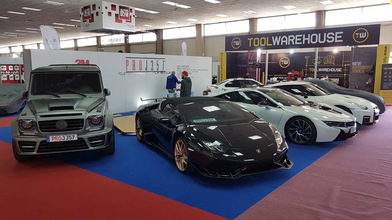 Τα τέρατα ξεκουράζονται...