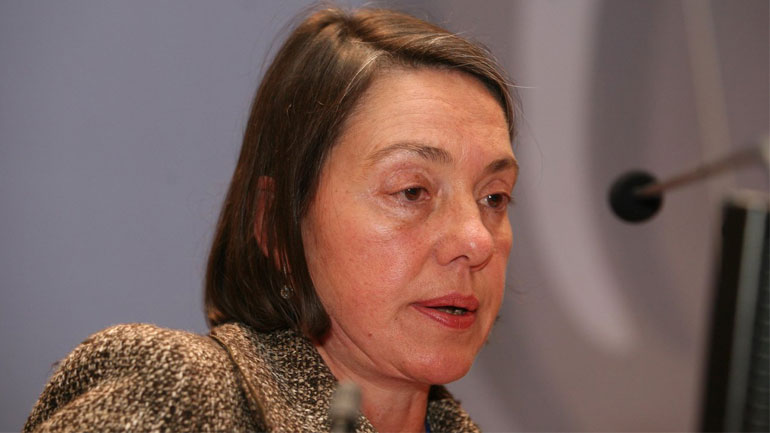 Με μήνυση απειλεί την Εφημερίδα των Συντακτών η Μιράντα Ξαφά