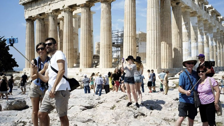Μειώθηκε η ικανοποίηση των επισκεπτών της Αθήνας