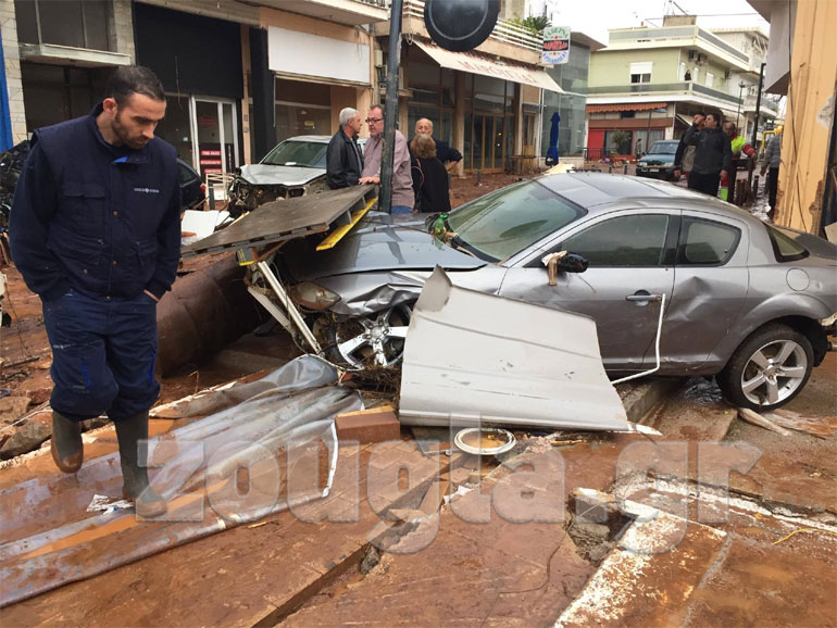 Οι πολίτες μετρούν τις πληγές τους