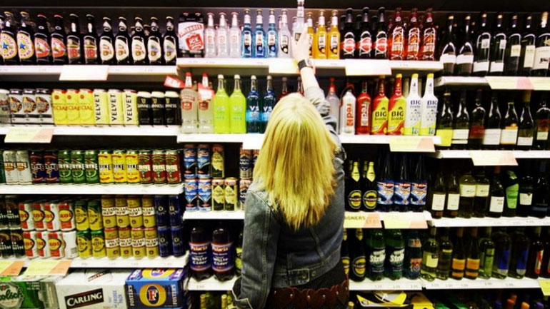 Σκωτία: Θέσπιση ελάχιστης τιμής στα οινοπνευματώδη για τη βελτίωση της δημόσιας υγείας