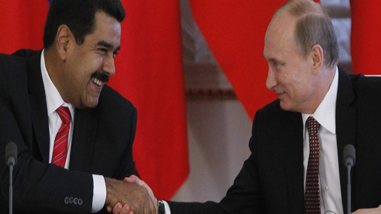Η Μόσχα στηρίζει τον Μαδούρο
