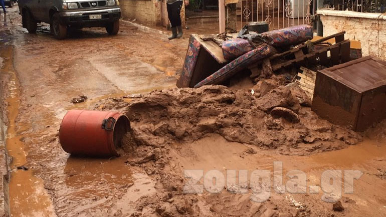 Διανομή φαγητού, φαρμακευτικού υλικού και νερού στις πληγείσες περιοχές από κλιμάκιο της ΚΕΔΕ και του ΙΣΑ