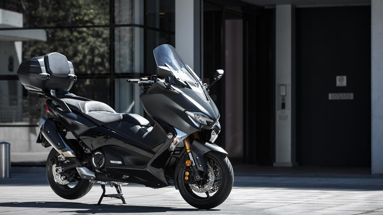 Το Yamaha TMAX MY2017