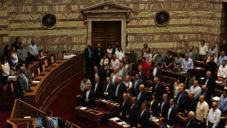 Την εξέγερση του Πολυτεχνείου τίμησε σε ειδική συνεδρίαση το Κοινοβούλιο