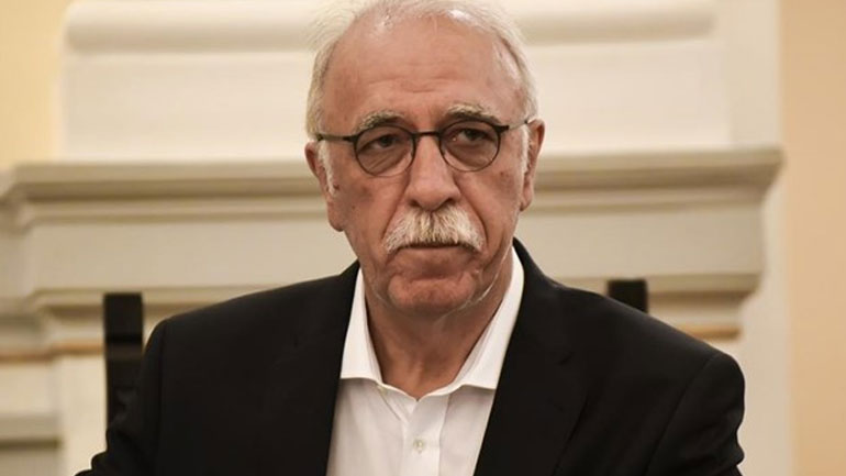 Βίτσας: «Προφυλάσσουμε αυτούς που έχουν υποστεί το μεγαλύτερο πλήγμα»