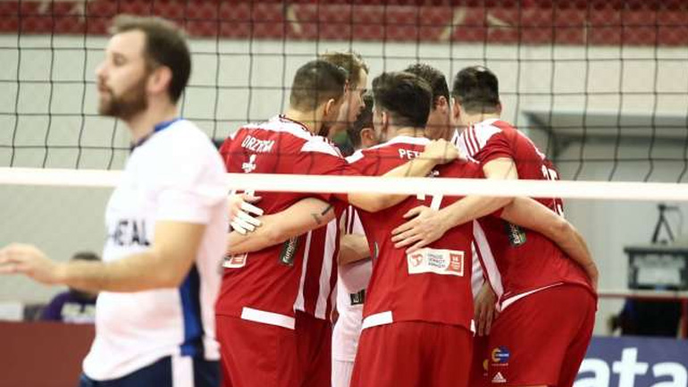 Βόλεϊ: Ανώτερος ο Ολυμπιακός, 3-0 τη Νίκη Αιγινίου