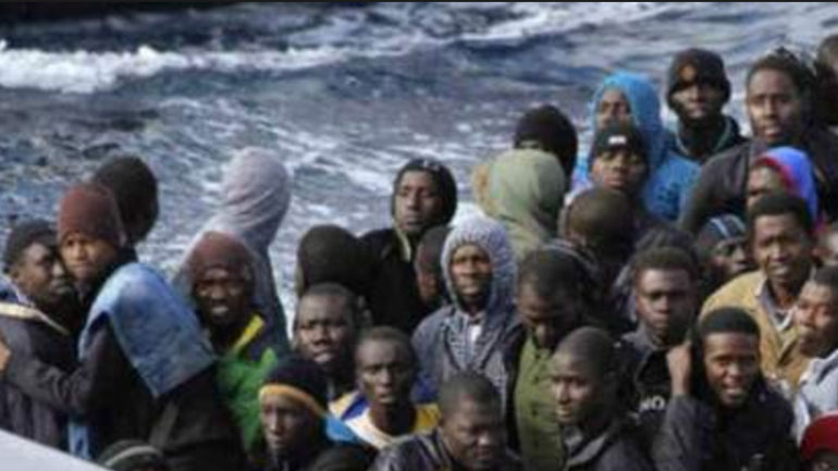 Ισπανία: Τουλάχιστον 600 μετανάστες εντοπίστηκαν και σώθηκαν τις τελευταίες 24 ώρες