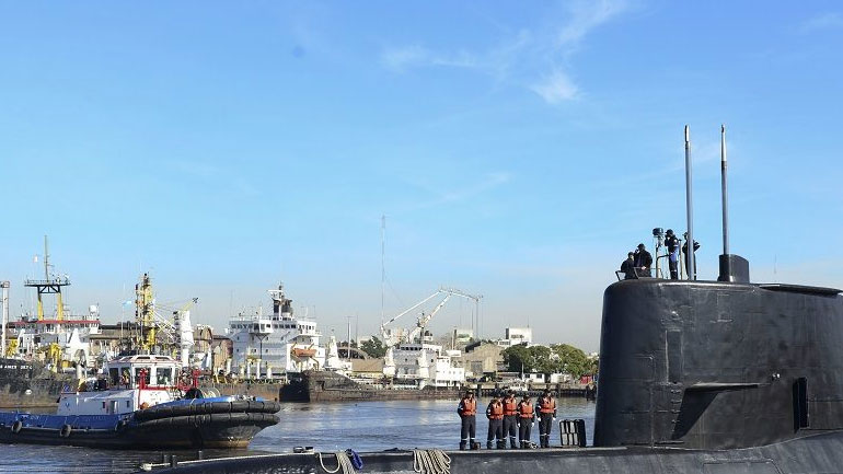 Η κακοκαιρία δυσχεραίνει τις έρευνες για το υποβρύχιο του Πολεμικού Ναυτικού που αγνοείται στον Ατλαντικό