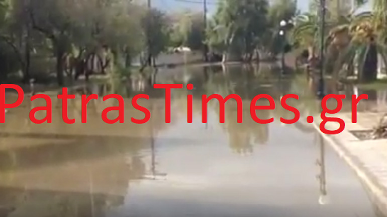 Πάτρα: «Ένα» θάλασσα και στεριά στην παραλιακή στο Ρίο – Έκλεισε ο δρόμος