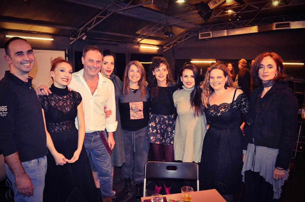 Παύλος Εμμανουηλίδης, Έλενα Καστανά, Πέτρος Νάκος, Αγγελική Κοντού, Ελένη Λομβάρδου, Κυριακή Στούρου, Μελανία Μπαλτσίδου, Στέλλα Κωνσταντάτου,Ελβίρα Μπαρτζώκα