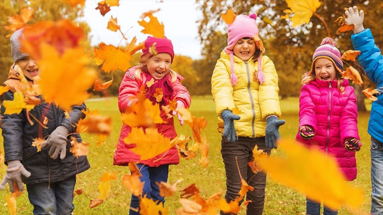 Πώς να βοηθήσετε το παιδί σας να κάνει φίλους