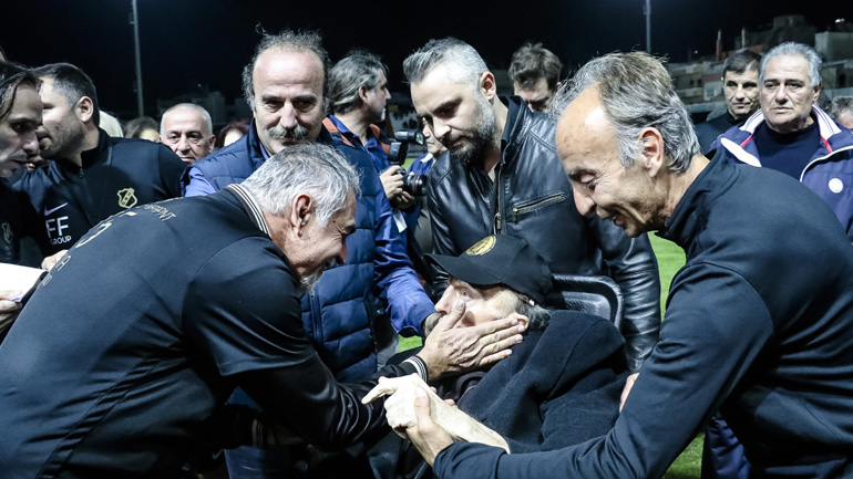 Ράγισαν καρδιές στο «Γεντί Κουλέ»