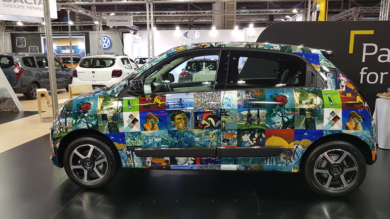 Ένα Renault Twing σκέτη... τέχνη!