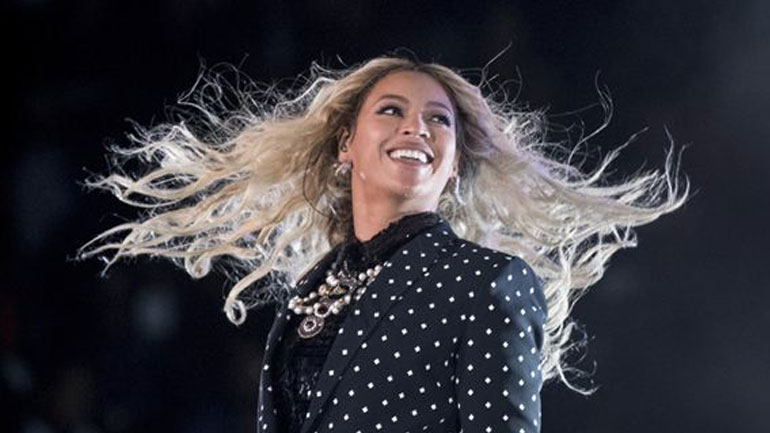 Η Beyonce στην κορυφή της λίστας του περιοδικού Forbes ως η πιο ακριβοπληρωμένη τραγουδίστρια!