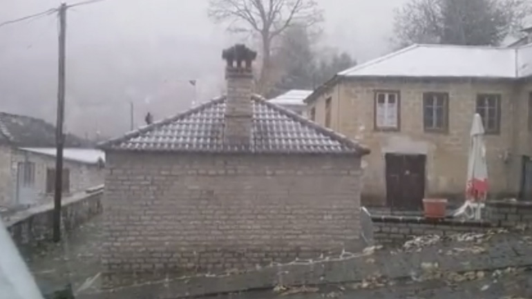 «Παγωμένο» πρωινό στα ορεινά των Ιωαννίνων