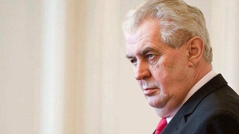 Την αμοιβαία άρση των κυρώσεων μεταξύ Ρωσίας-ΕΕ ζητεί ο πρόεδρος της Τσεχίας