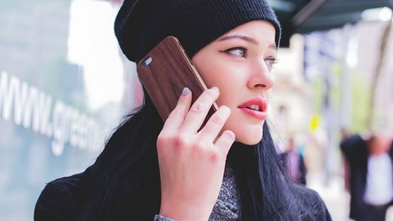 Τα μικρόβια πάνω στο κινητό αποκαλύπτουν τα μυστικά σας