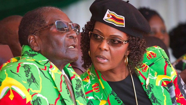 Ζιμπάμπουε: Γκρέις Μουγκάμπε, η «μοιραία» γυναίκα για τον 93χρονο πρώην πρόεδρο