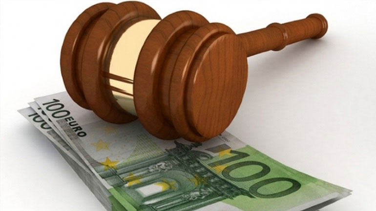 Ειρηνοδικείο Πατρών: Koύρεμα χρέους υπερχρεωμένης δανειολήπτριας Ειρηνοδικείο Πατρών: Koύρεμα χρέους υπερχρεωμένης δανειολήπτριας