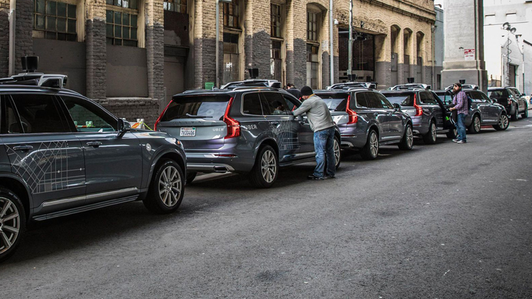 Τεράστια παραγγελία αυτόνομων αυτοκινήτων