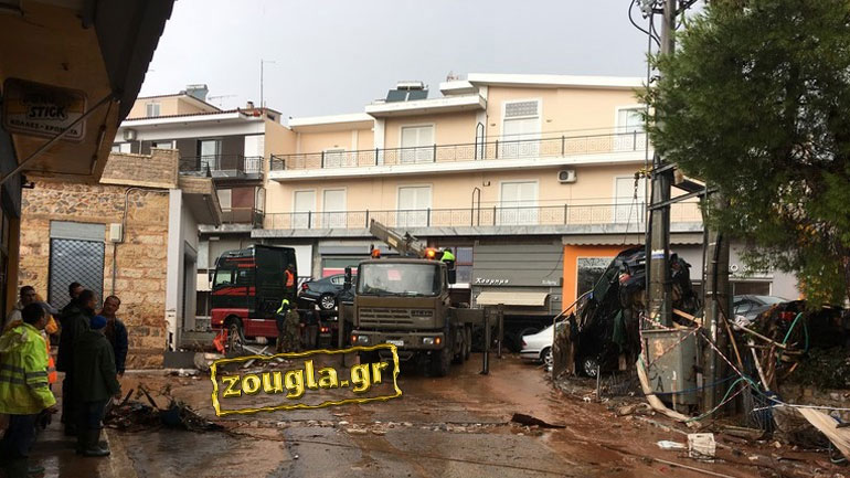 Τα τεχνικά κλιμάκια του υπουργείου Υποδομών και Μεταφορών συνεχίζουν τις αυτοψίες στις πληγείσες περιοχές