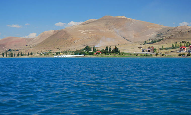 Η λίμνη Βαν